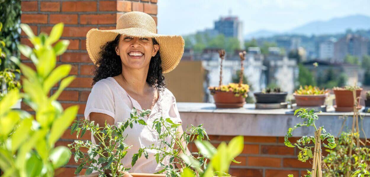 Schritt-für-Schritt-Plan fürs Anpflanzen von Terrassen- und Balkonpflanzen sowie mediterranen Kübelpflanzen
